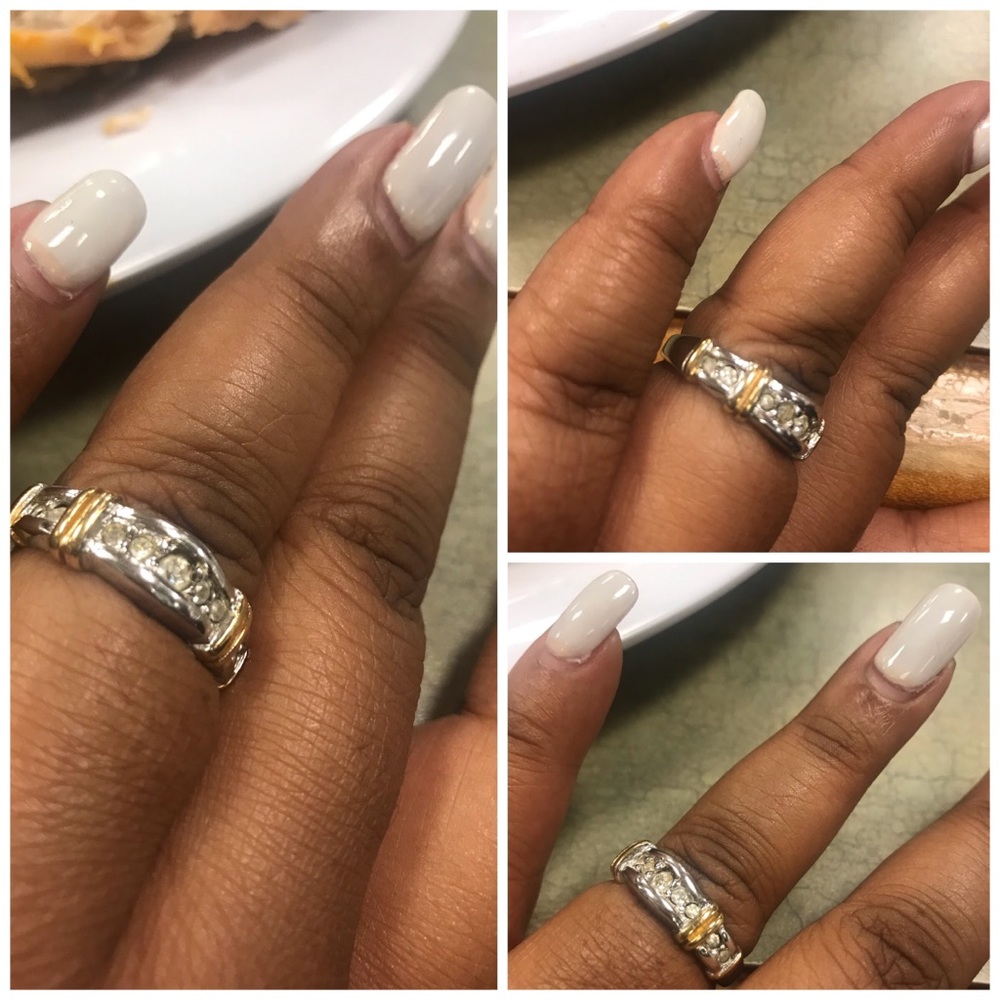 Vintage Ladies Wedding Band Ring with markings